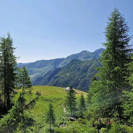 Appartmento In Valle D'aosta شقة *